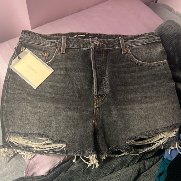 Brand new with tag - GRLFRND shorts - Picture 1 of 3
